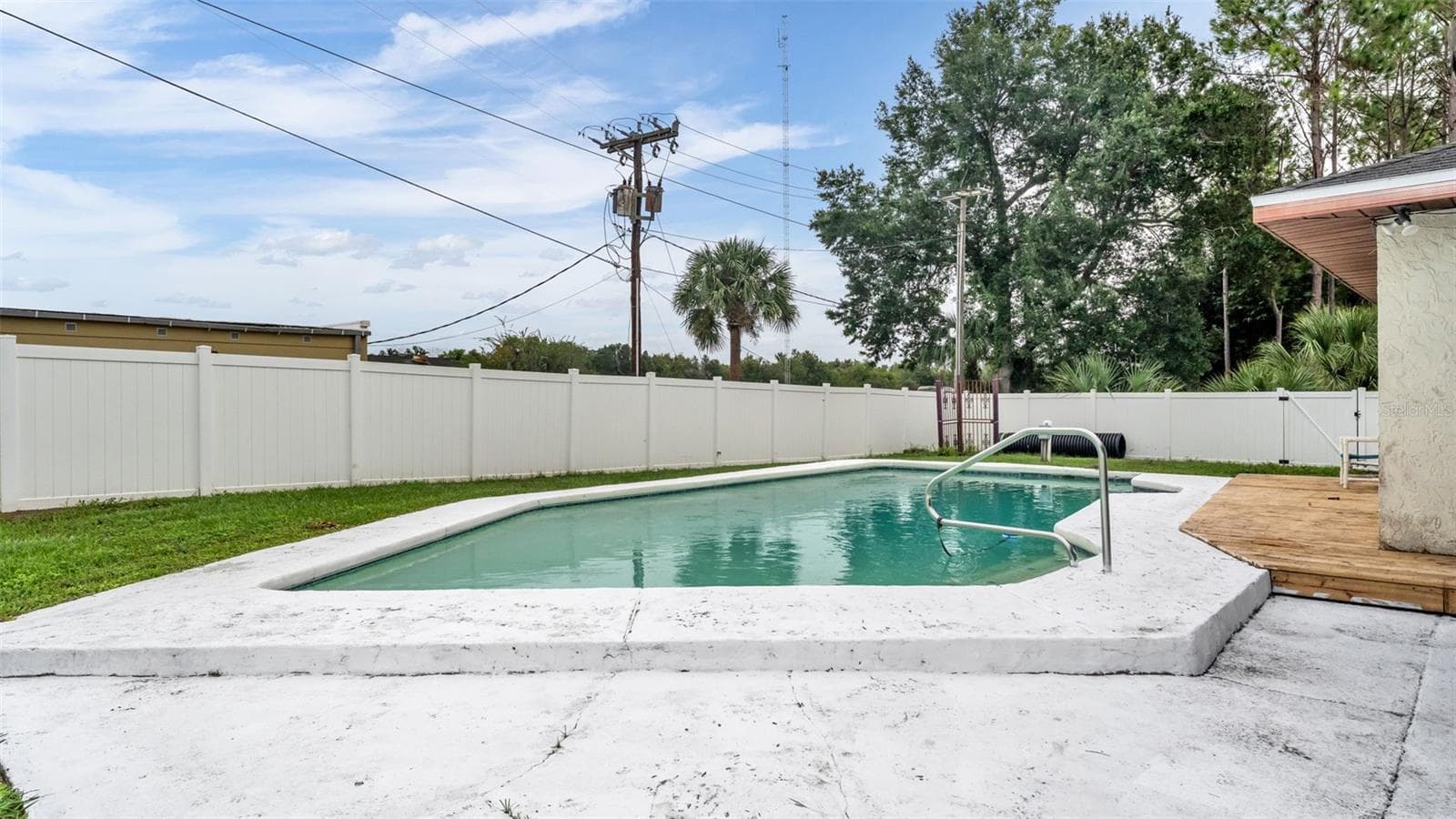 Single Family Residence at 1330 AUBURN ST, LAKELAND, photo 34 of 51