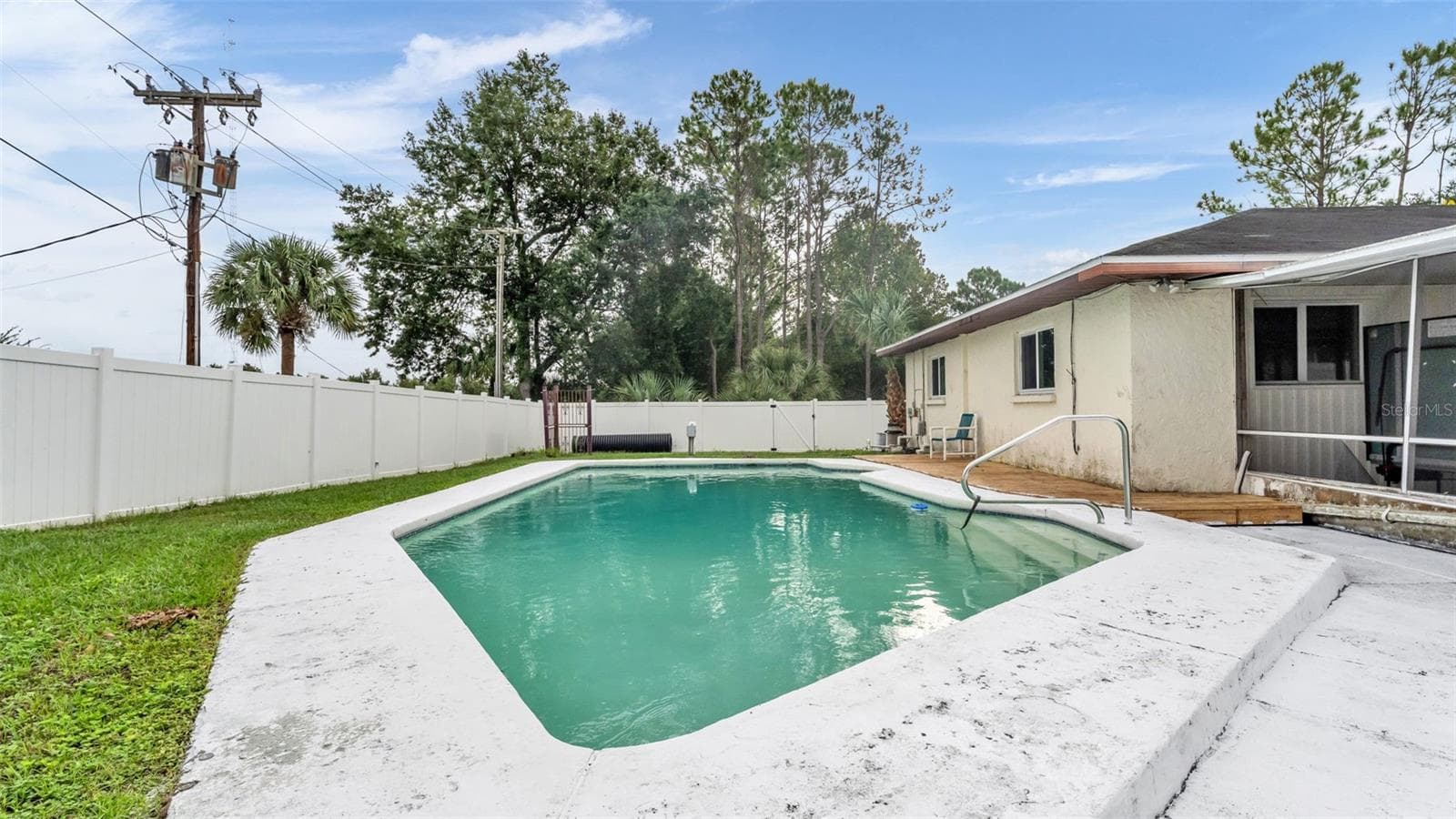 Single Family Residence at 1330 AUBURN ST, LAKELAND, photo 35 of 51