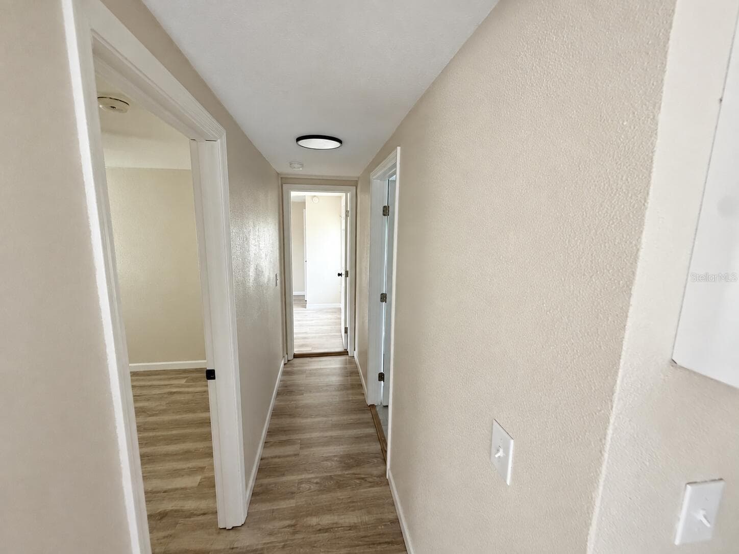 Duplex at 617 PLATEAU AVE, LAKELAND, photo 14 of 24