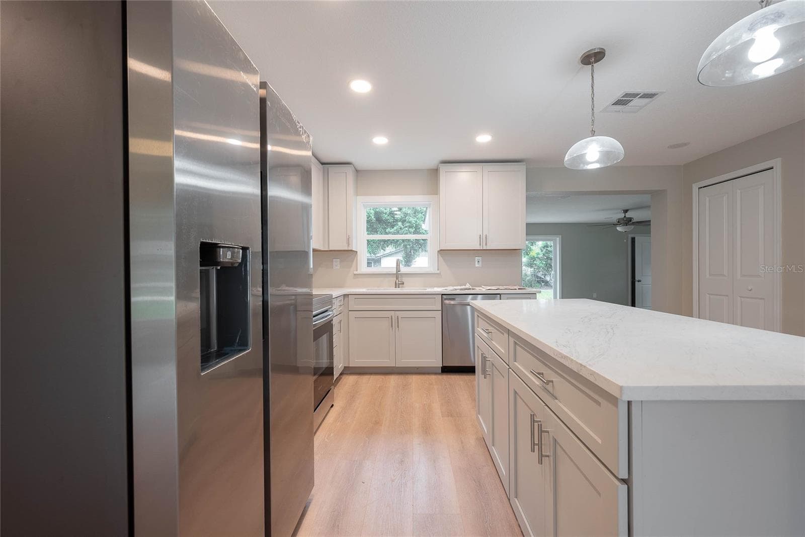 Single Family Residence at 341 E CITRUS ST, ALTAMONTE SPRINGS, photo 9 of 46