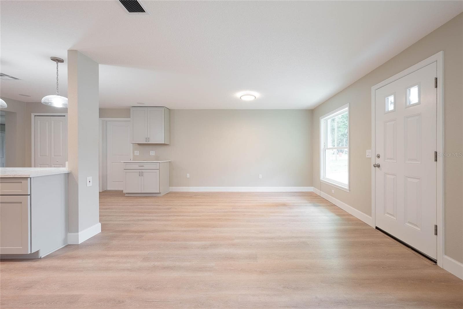 Single Family Residence at 341 E CITRUS ST, ALTAMONTE SPRINGS, photo 10 of 46