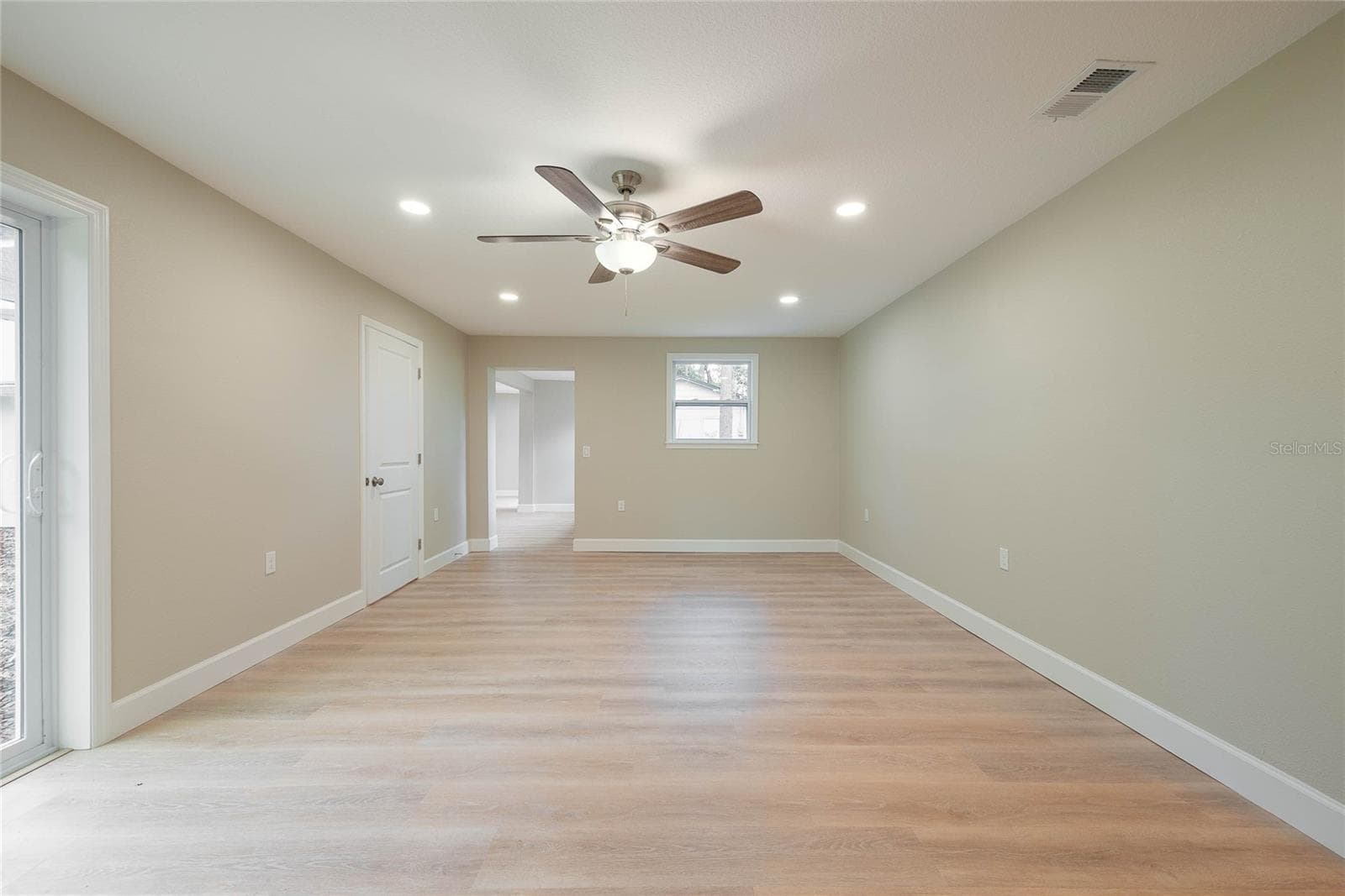 Single Family Residence at 341 E CITRUS ST, ALTAMONTE SPRINGS, photo 19 of 46
