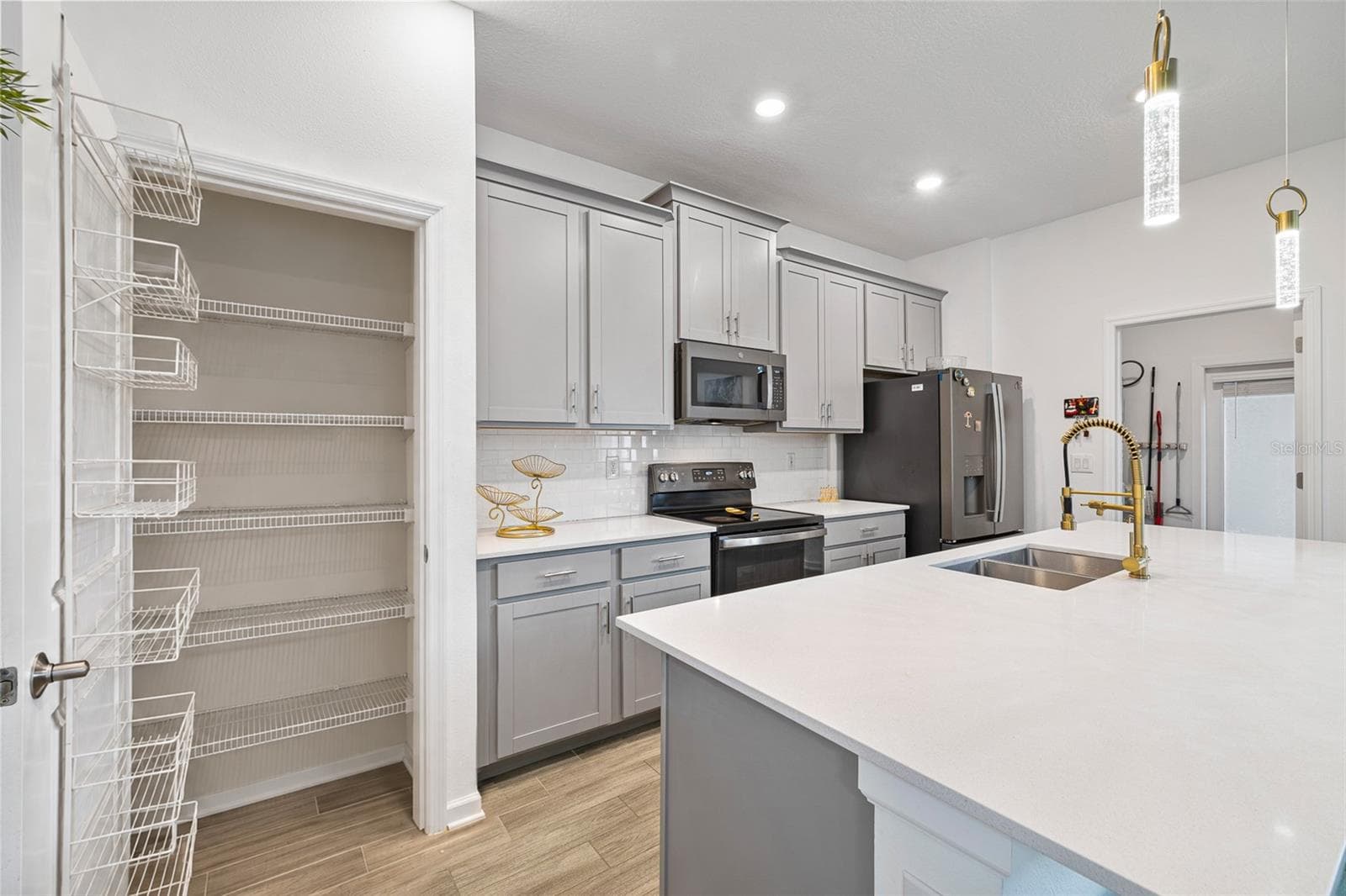 Townhouse at 1700 TOHOQUA BLVD, KISSIMMEE, photo 14 of 55