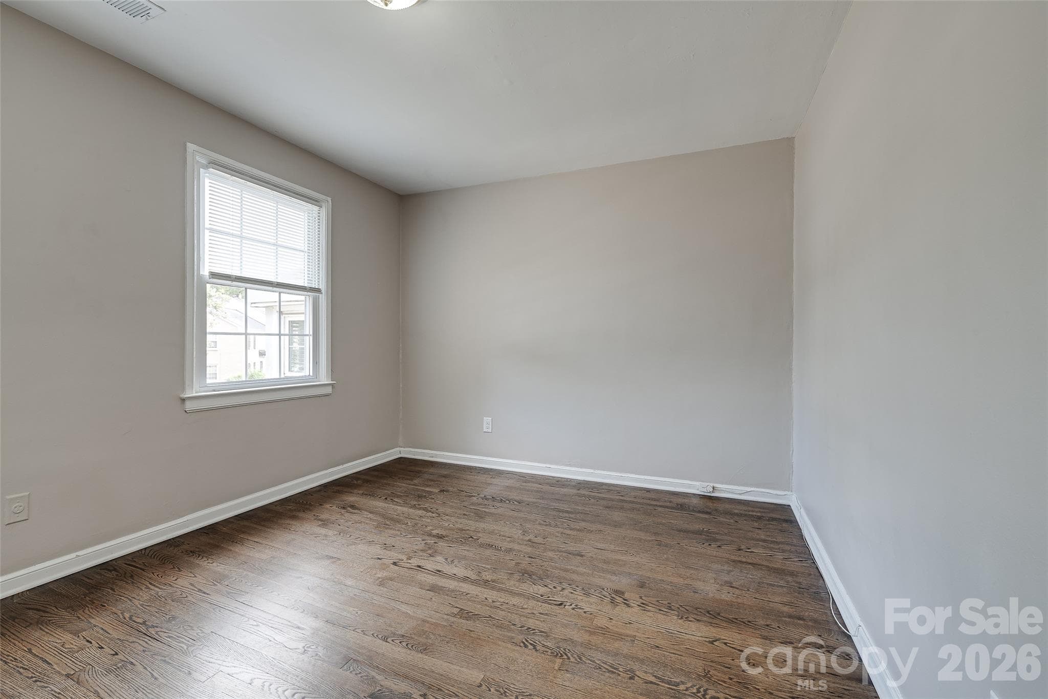 Condominium at 311 Wakefield Road, Charlotte, photo 17 of 30
