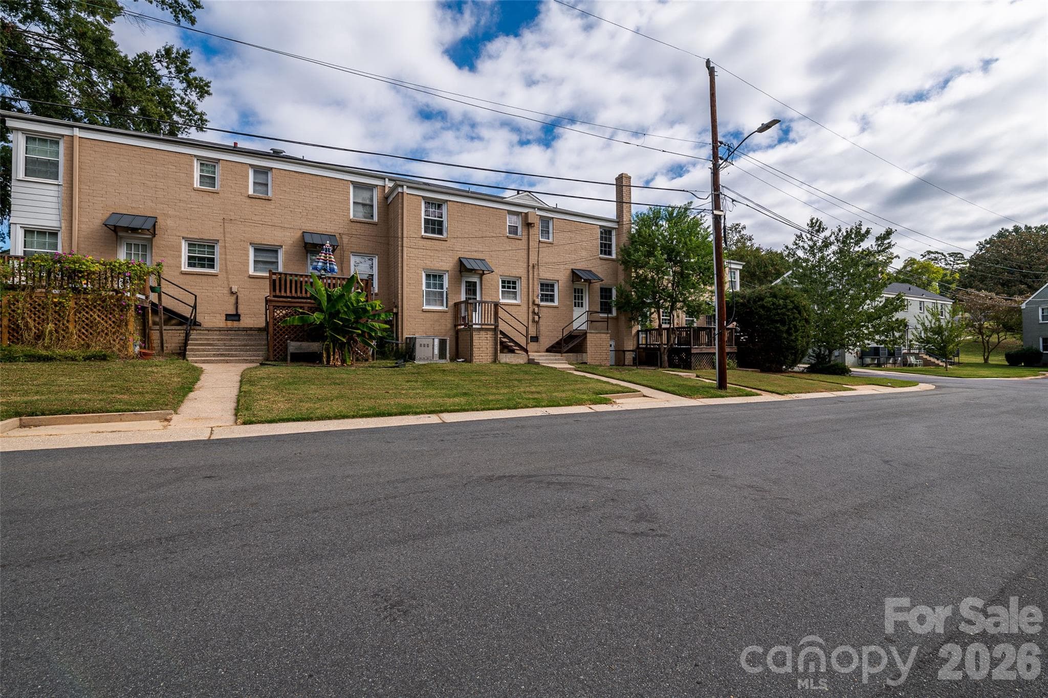 Condominium at 311 Wakefield Road, Charlotte, photo 27 of 30
