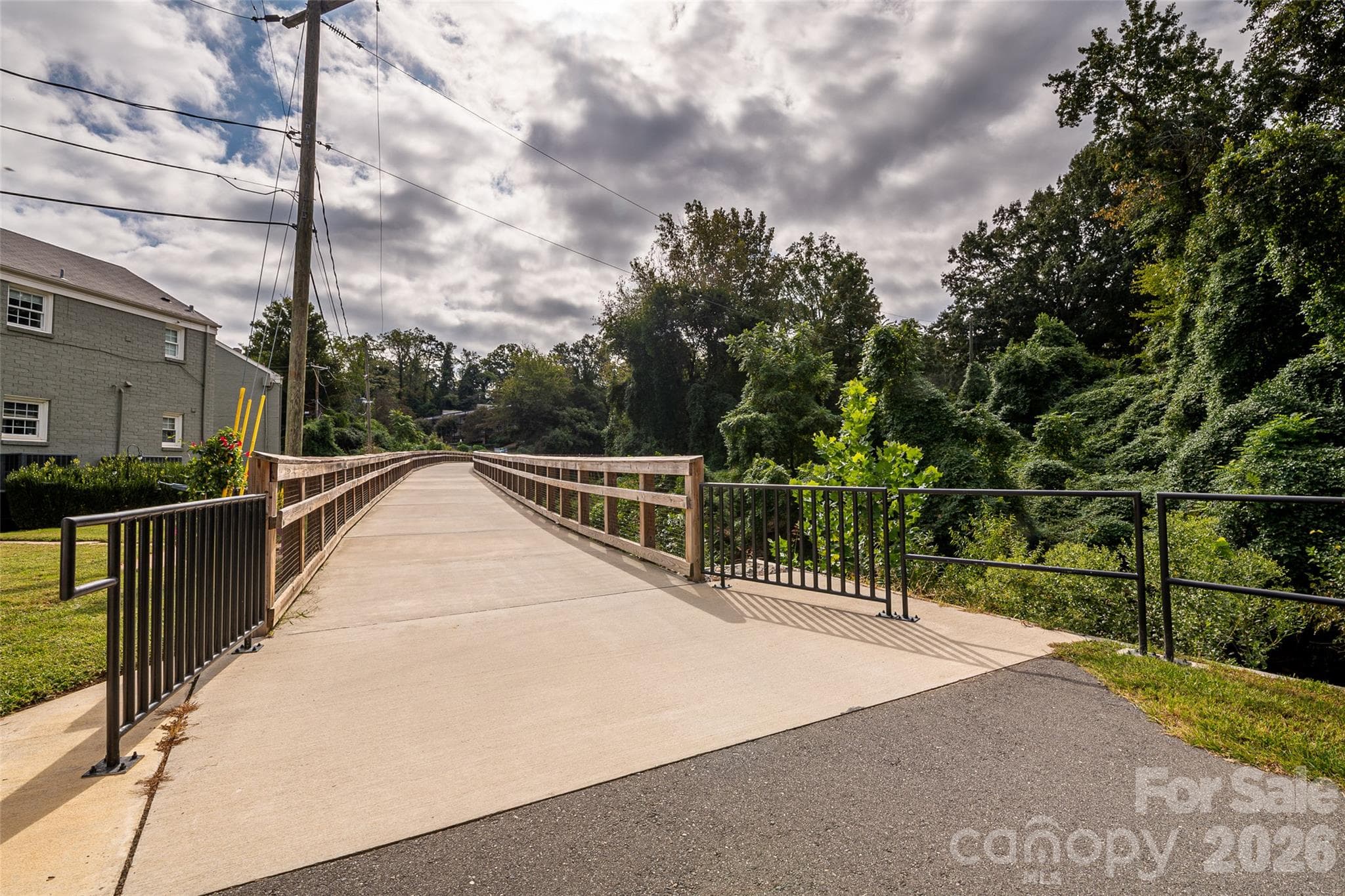 Condominium at 311 Wakefield Road, Charlotte, photo 29 of 30