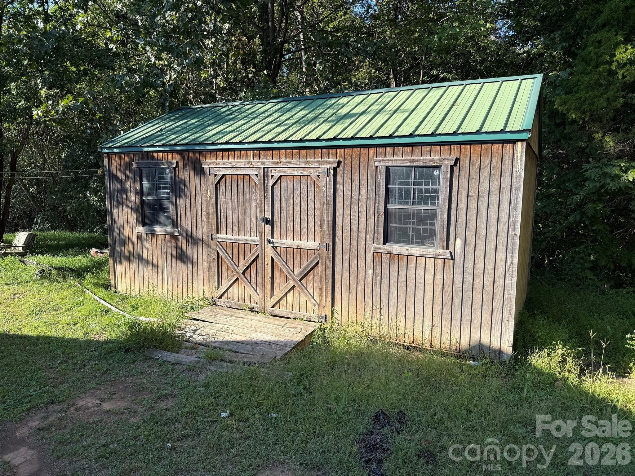 Single Family Residence at 142 Forest Grove Drive, Statesville, photo 7 of 31
