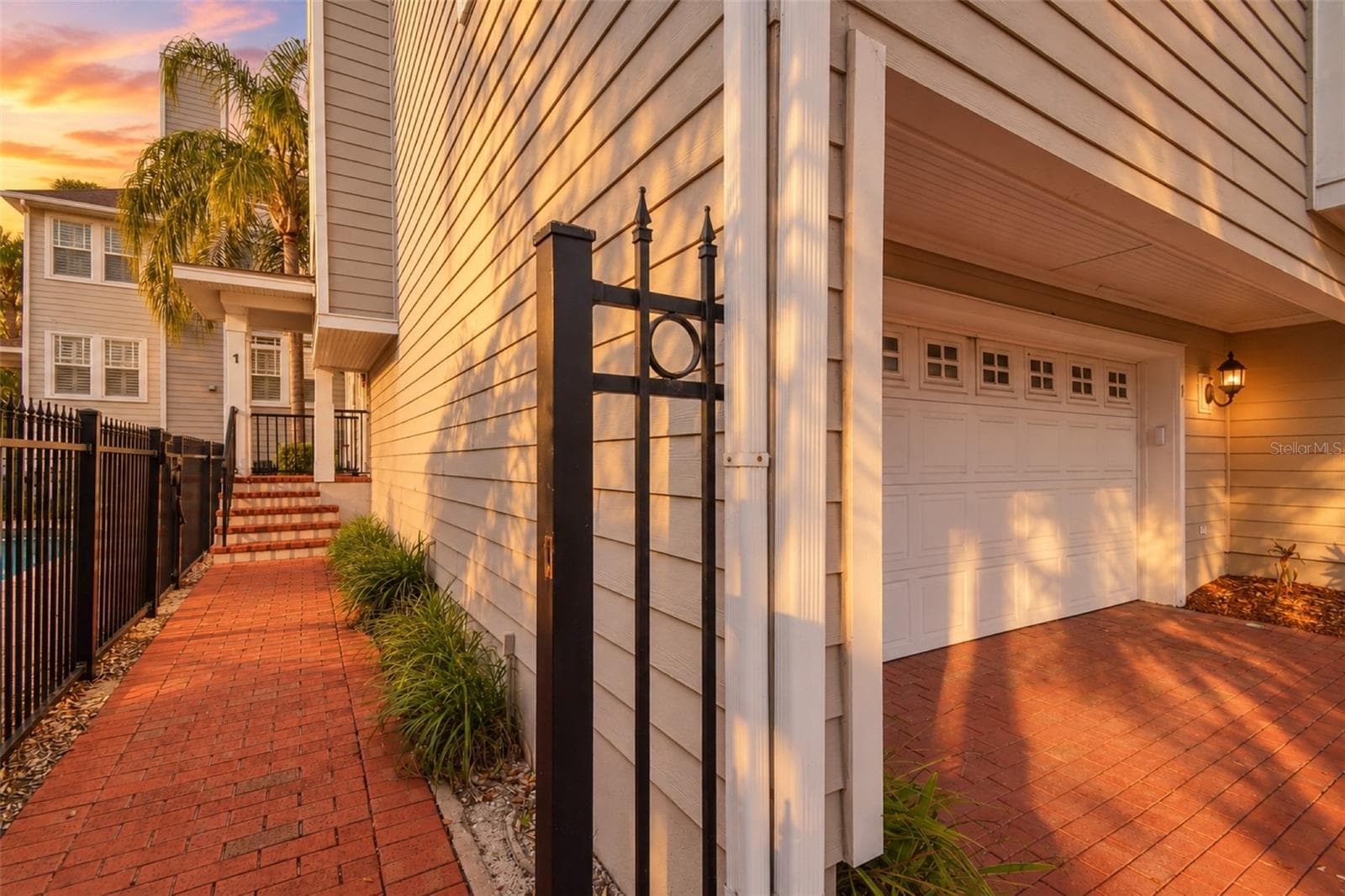 Townhouse at 3315 W DE LEON ST #1, TAMPA, photo 4 of 77