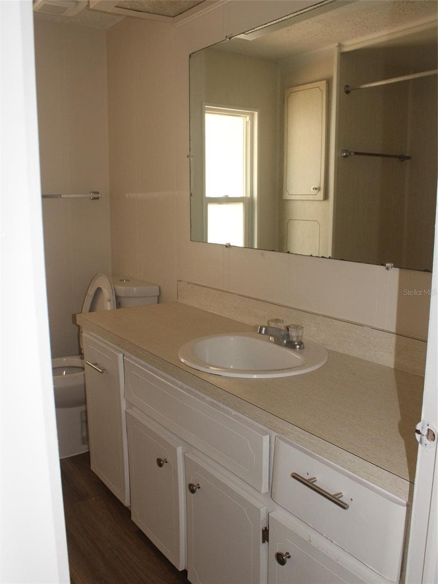 Manufactured Home at 837 CANE PALM ST, LARGO, photo 19 of 25