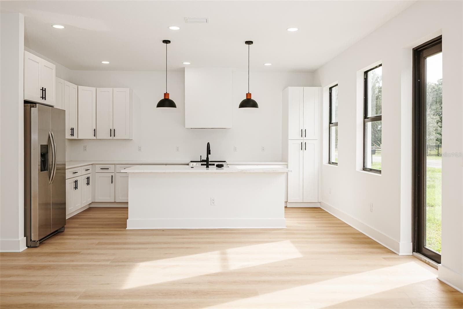 Single Family Residence at 2507 FAIRVIEW AVE, SEFFNER, photo 14 of 45