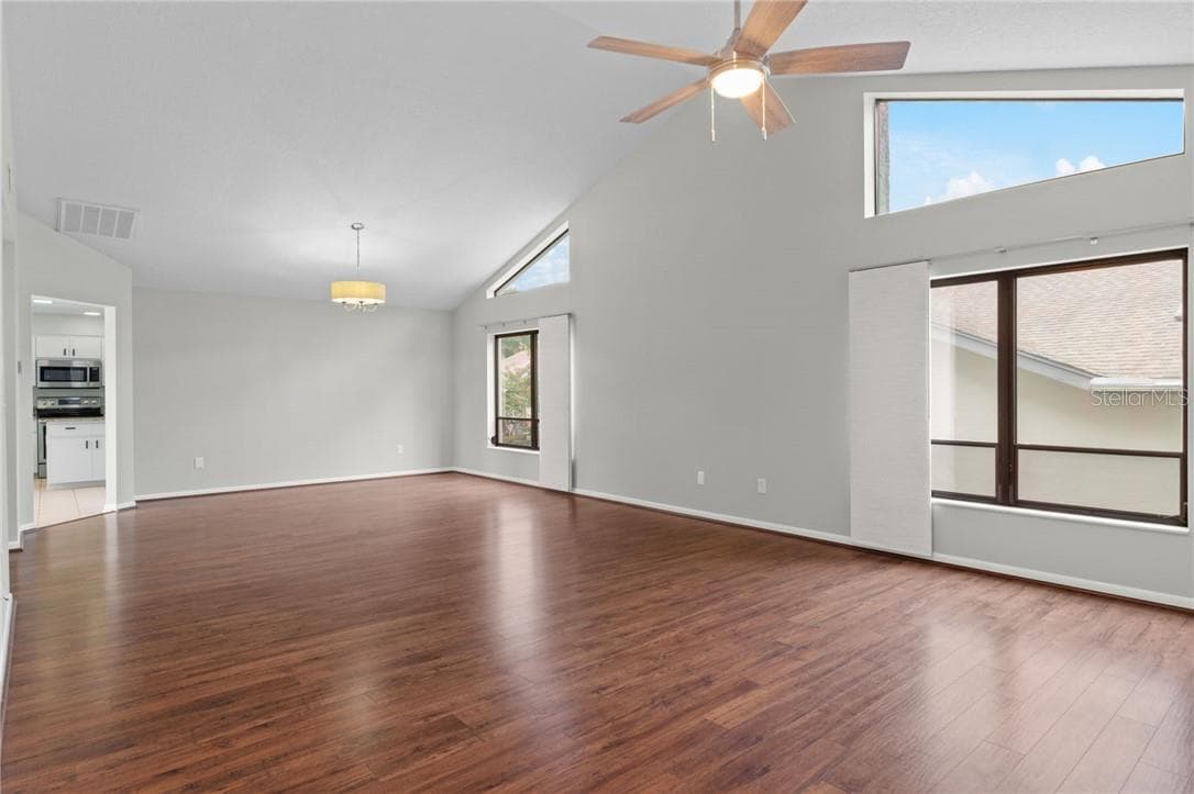 Single Family Residence at 8 W Winged Foot CT, HOMOSASSA FL 34446, Homosassa, photo 9 of 65