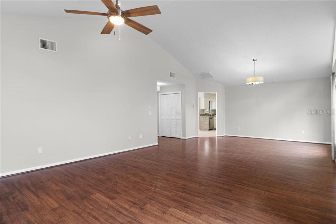 Single Family Residence at 8 W Winged Foot CT, HOMOSASSA FL 34446, Homosassa, photo 10 of 65