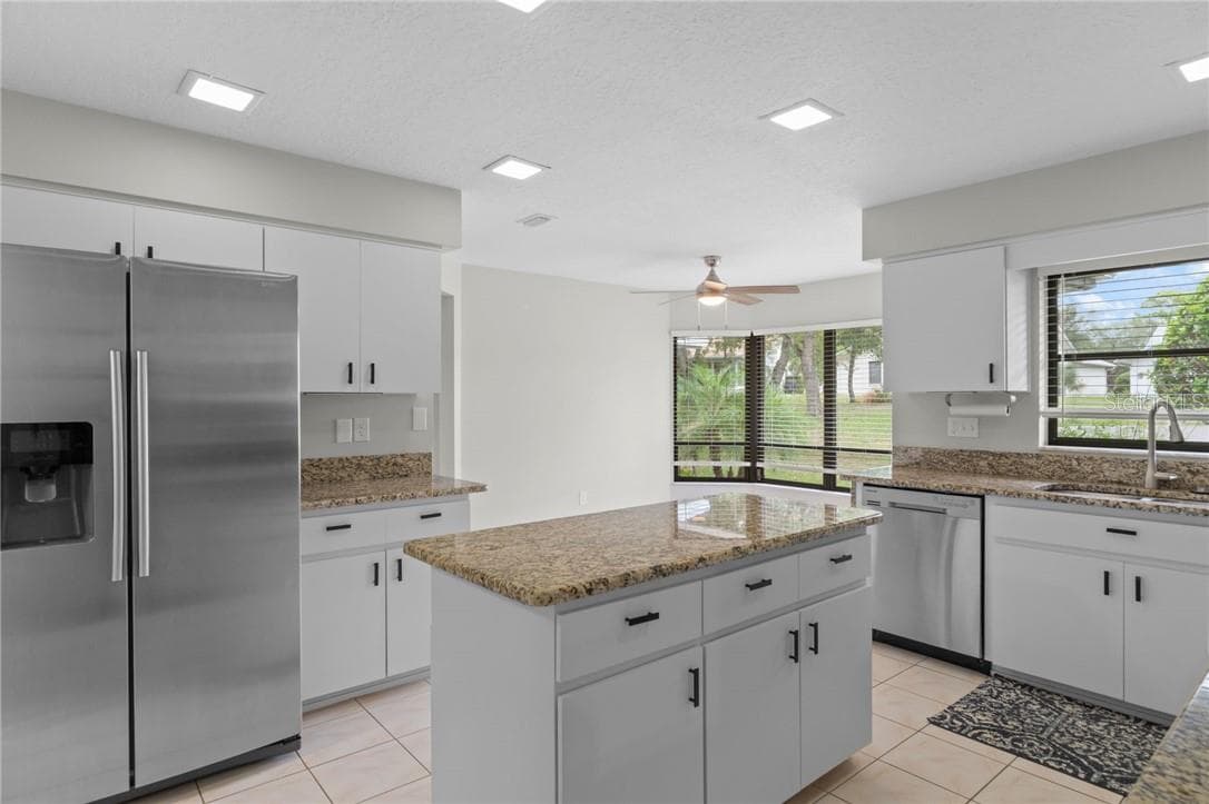 Single Family Residence at 8 W Winged Foot CT, HOMOSASSA FL 34446, Homosassa, photo 20 of 65