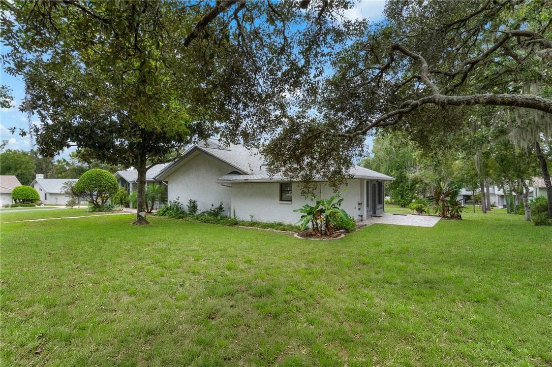 Single Family Residence at 8 W Winged Foot CT, HOMOSASSA FL 34446, Homosassa, photo 44 of 65
