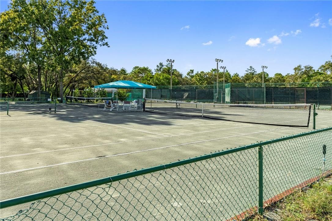 Tennis Courts - 8 W Winged Foot CT, HOMOSASSA FL 34446, Homosassa