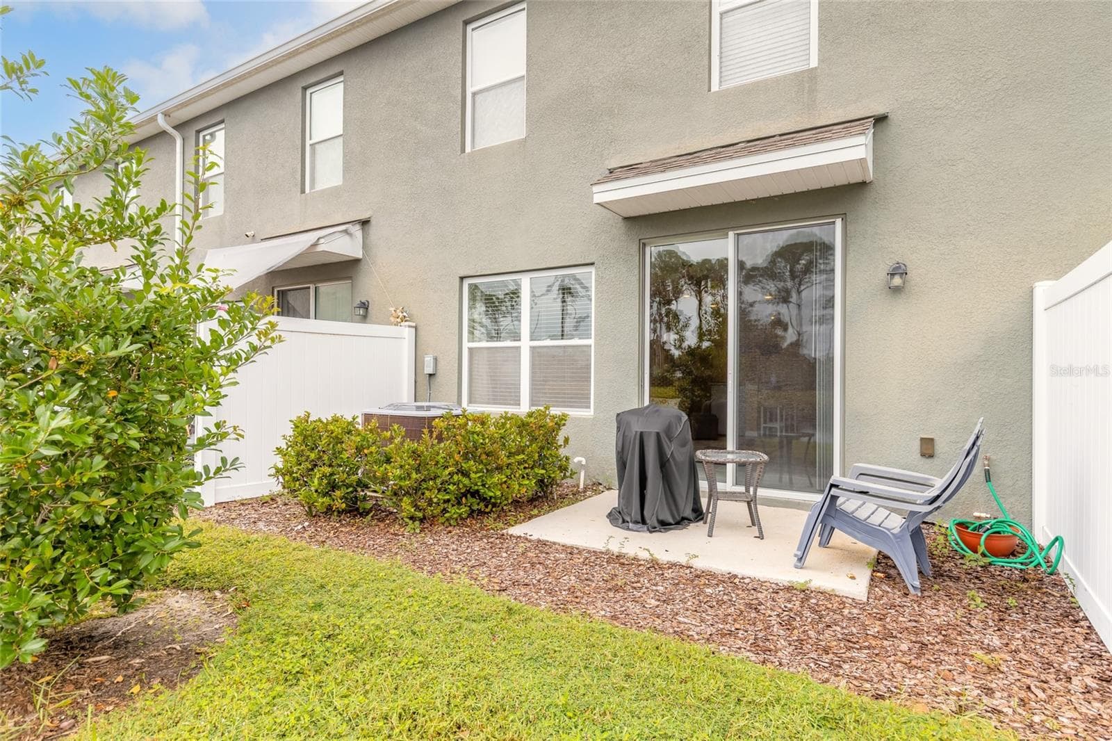 Townhouse at 84 BELLA LAGO CIR, PORT ORANGE, photo 16 of 48