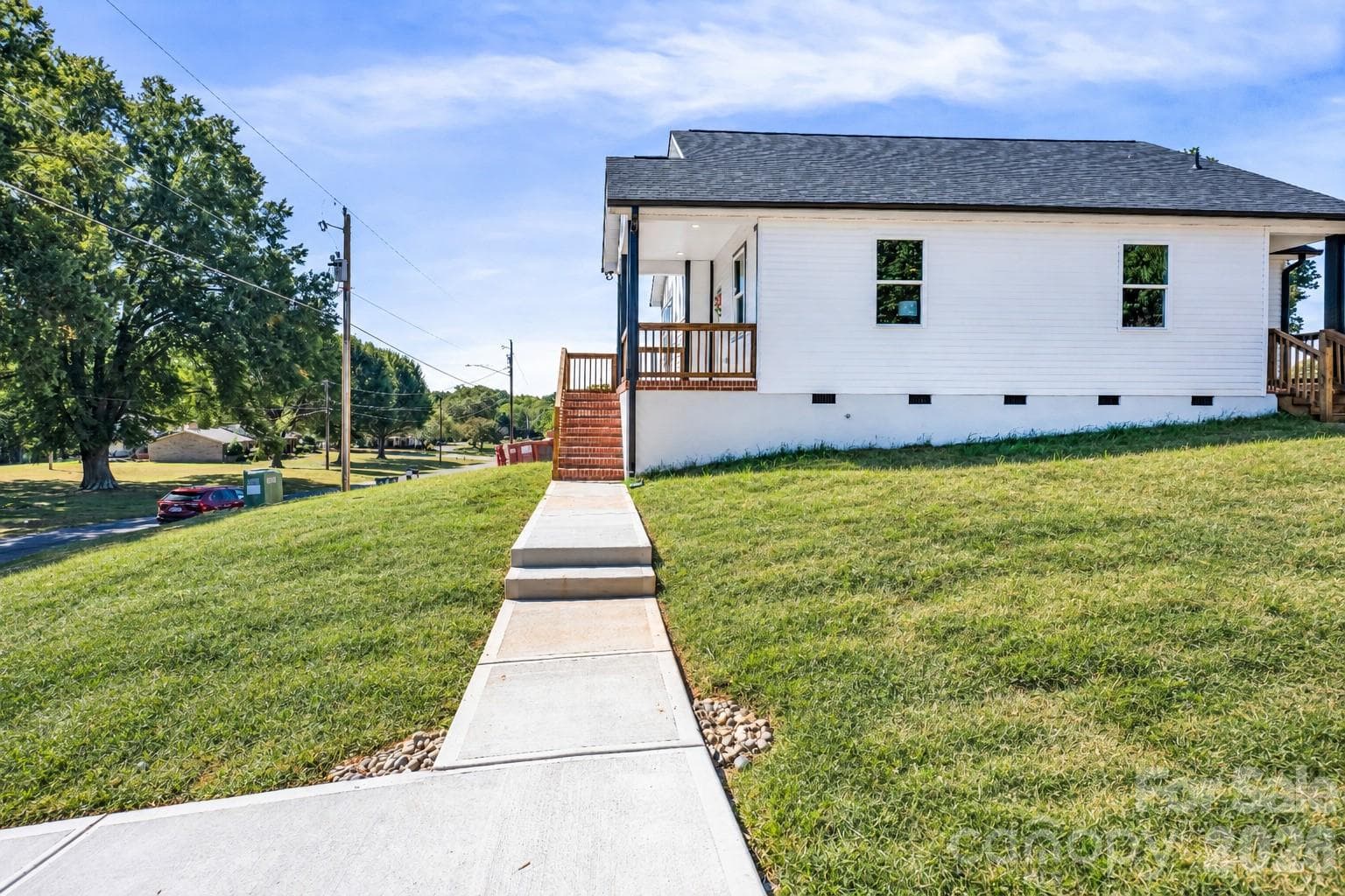 Single Family Residence at 804 Evergreen Avenue, Kannapolis, photo 4 of 32