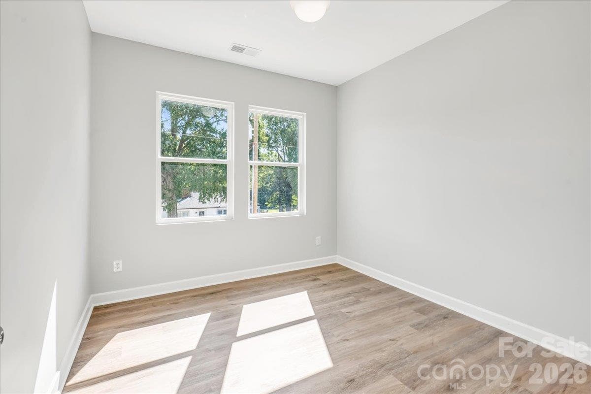 Single Family Residence at 804 Evergreen Avenue, Kannapolis, photo 26 of 32