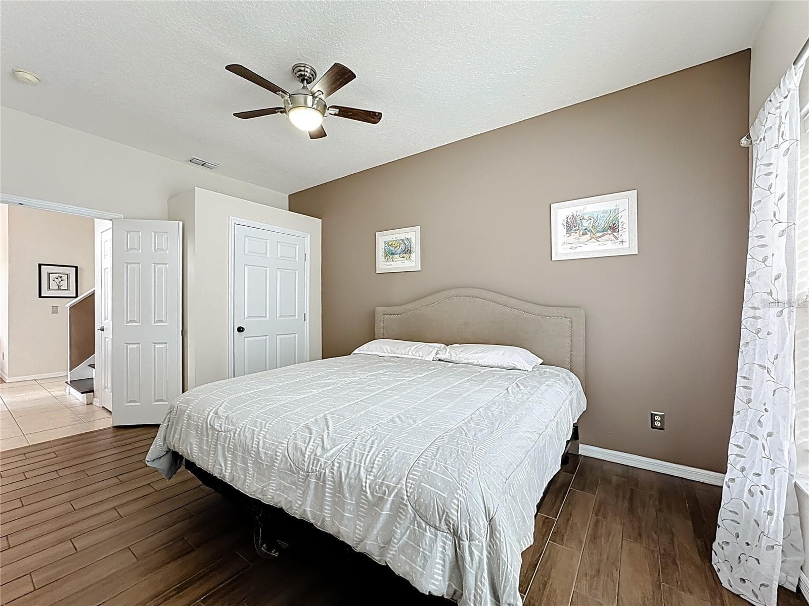 Single Family Residence at 302 JULLIARD BLVD, DAVENPORT, photo 12 of 33