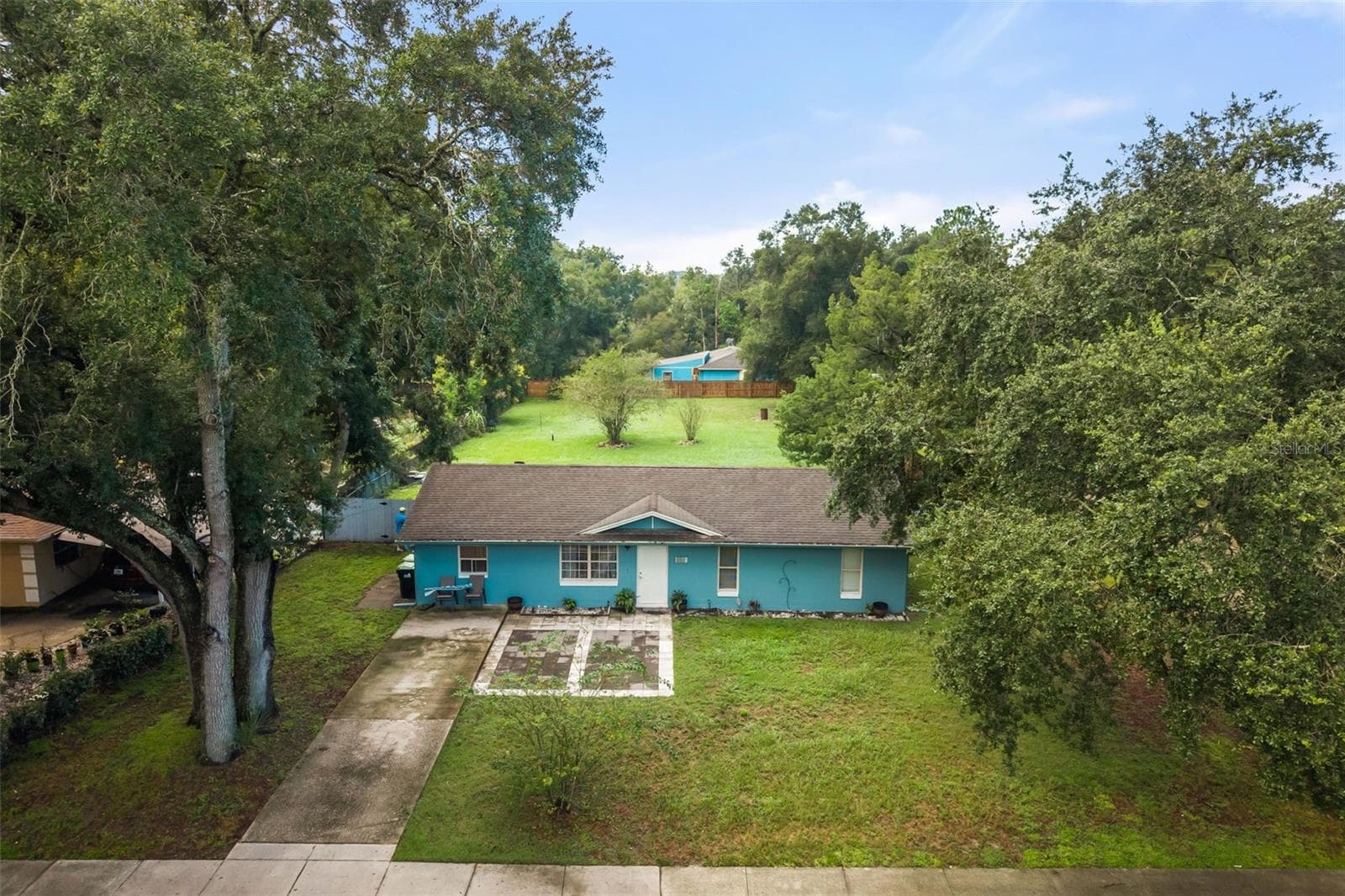 Single Family Residence at 7008 HOLLY ST, MOUNT DORA, photo 31 of 33