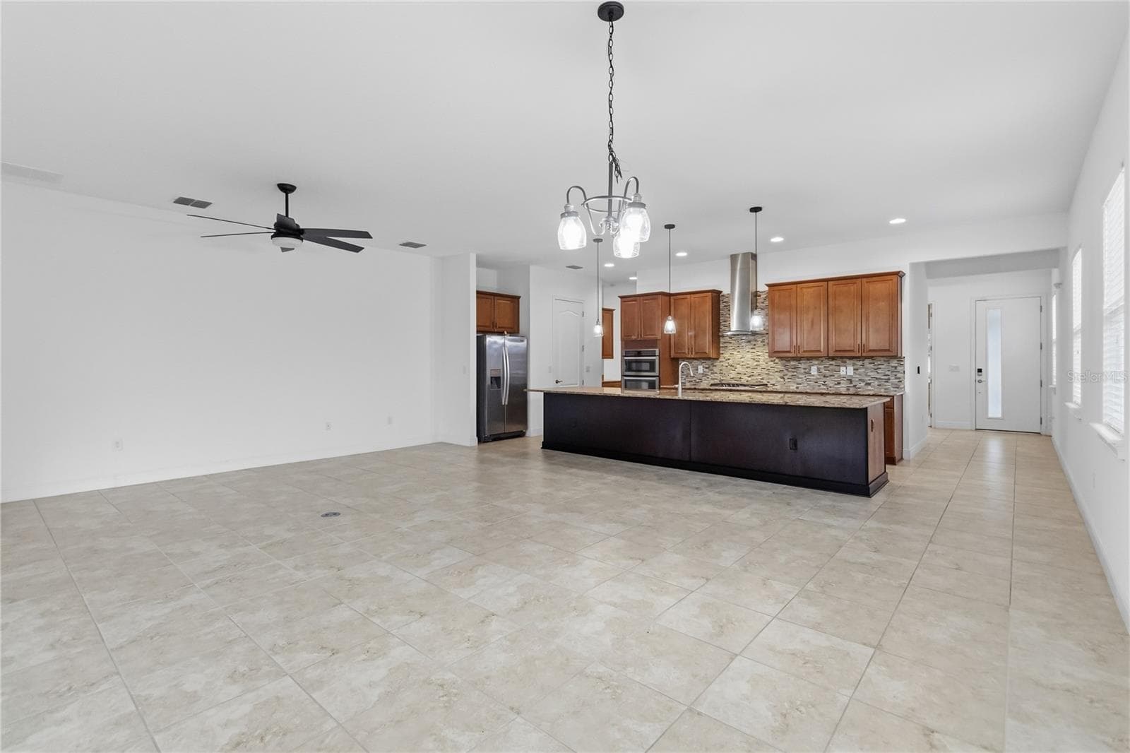 Single Family Residence at 4918 DRAWDY CT, ST CLOUD, photo 10 of 44