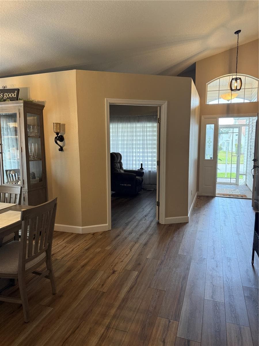 Single Family Residence at 24907 CRANES ROOST CIR, LEESBURG, photo 7 of 38
