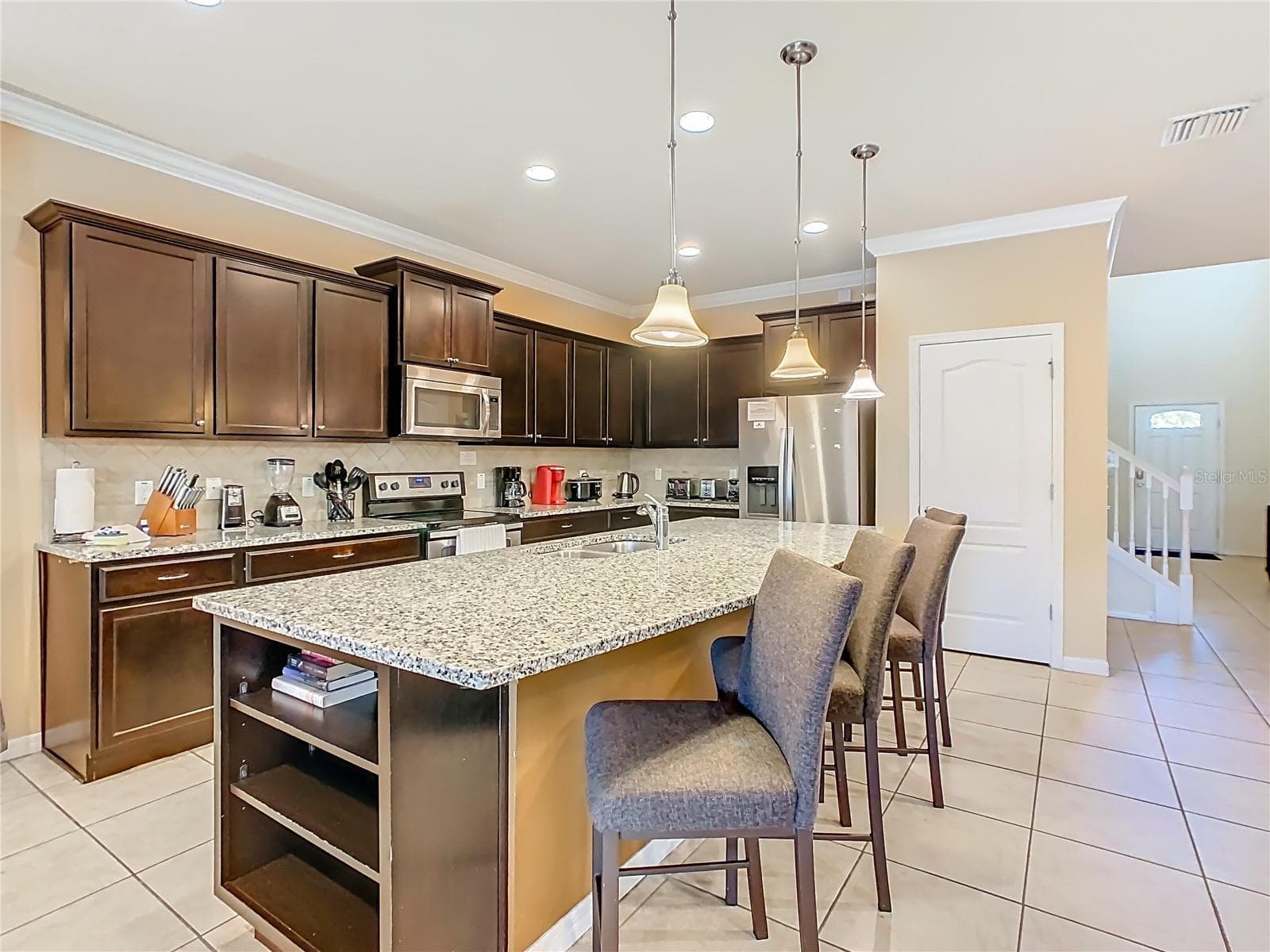 Single Family Residence at 2187 TRIPOLI CT, KISSIMMEE, photo 8 of 74
