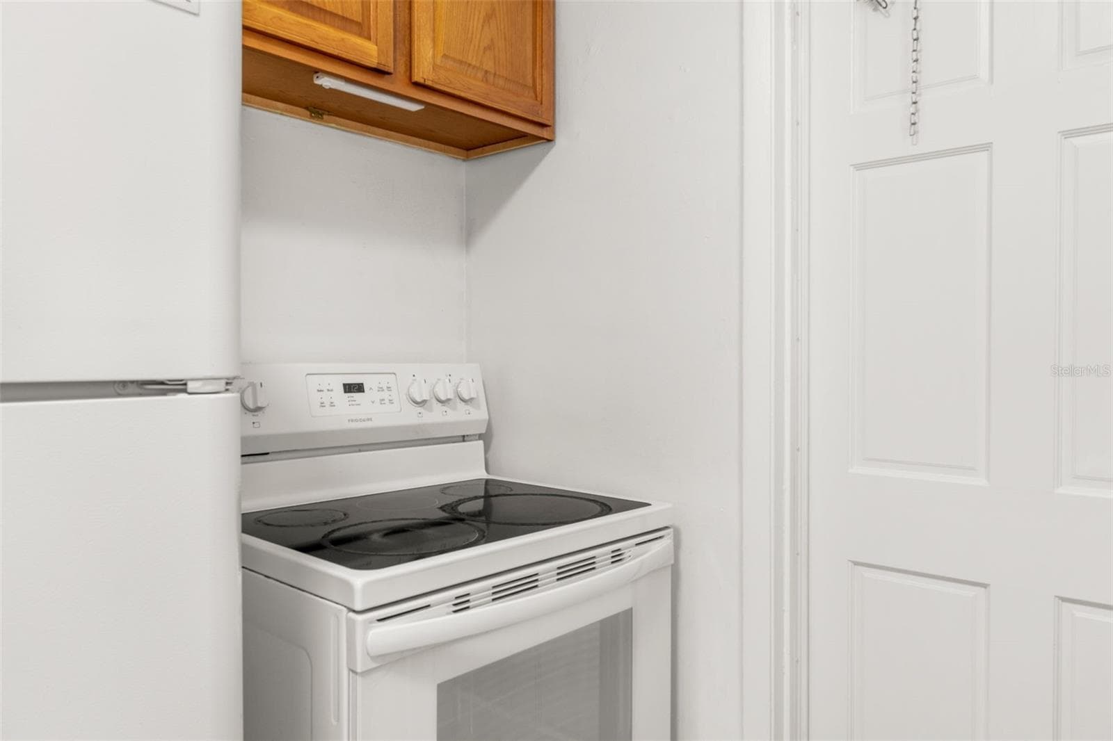 Kitchen - 7121 CATALINA ST, SPRING HILL