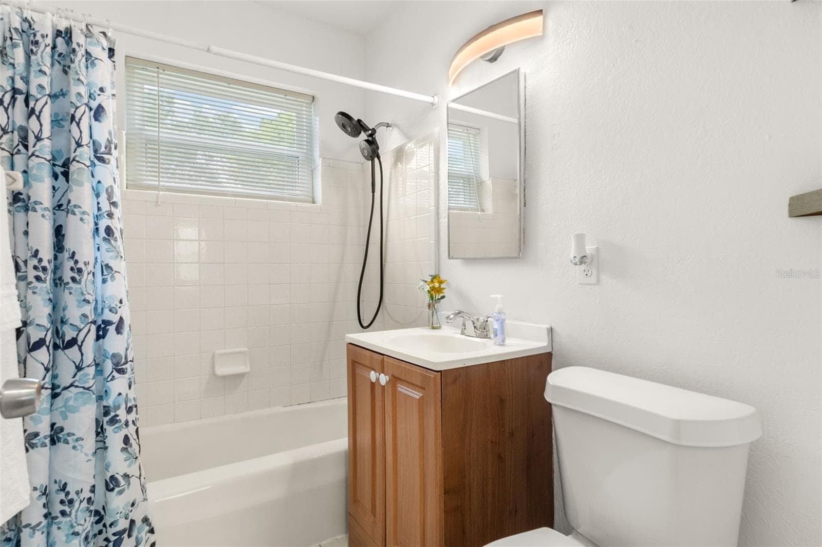 Bathroom - 7121 CATALINA ST, SPRING HILL