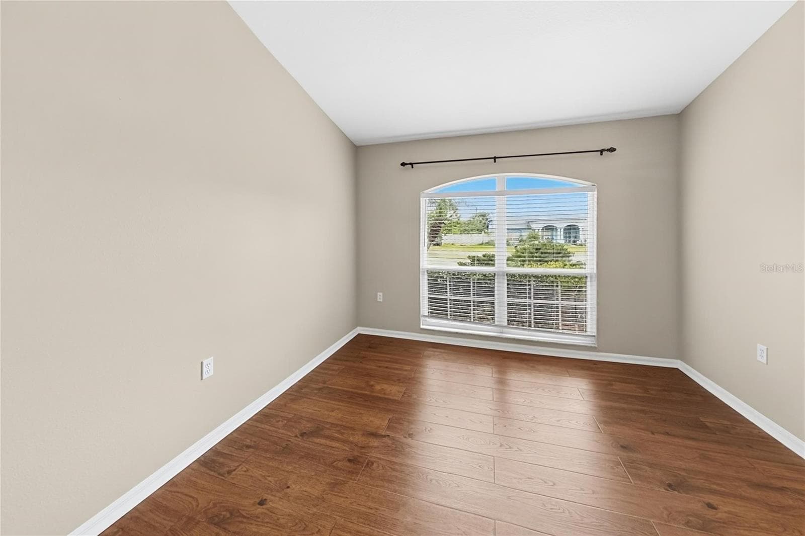 Single Family Residence at 12807 RAYSBROOK DR, RIVERVIEW, photo 3 of 20