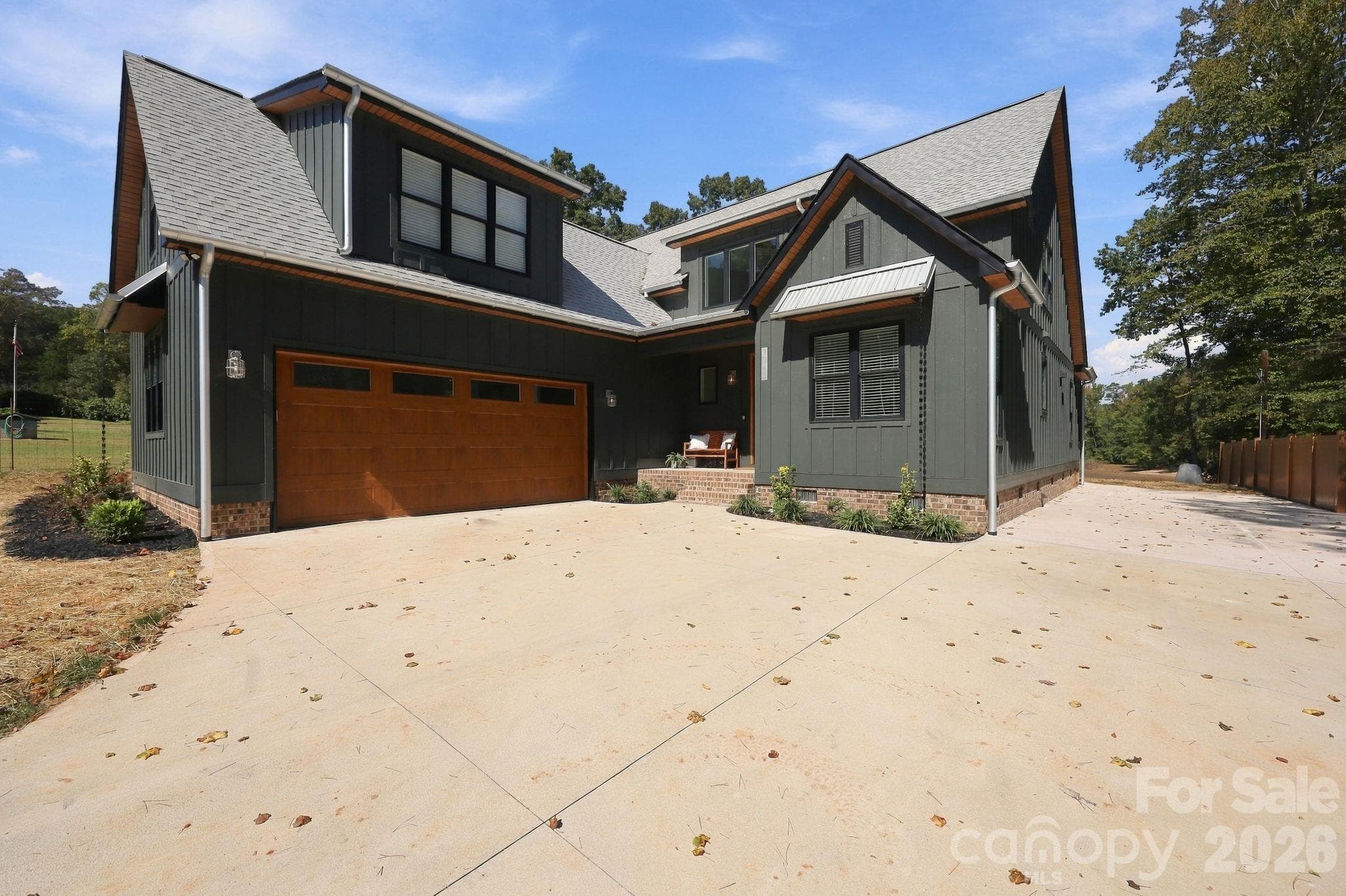 Single Family Residence at 1045 Freshwater Lane, Salisbury, photo 4 of 48