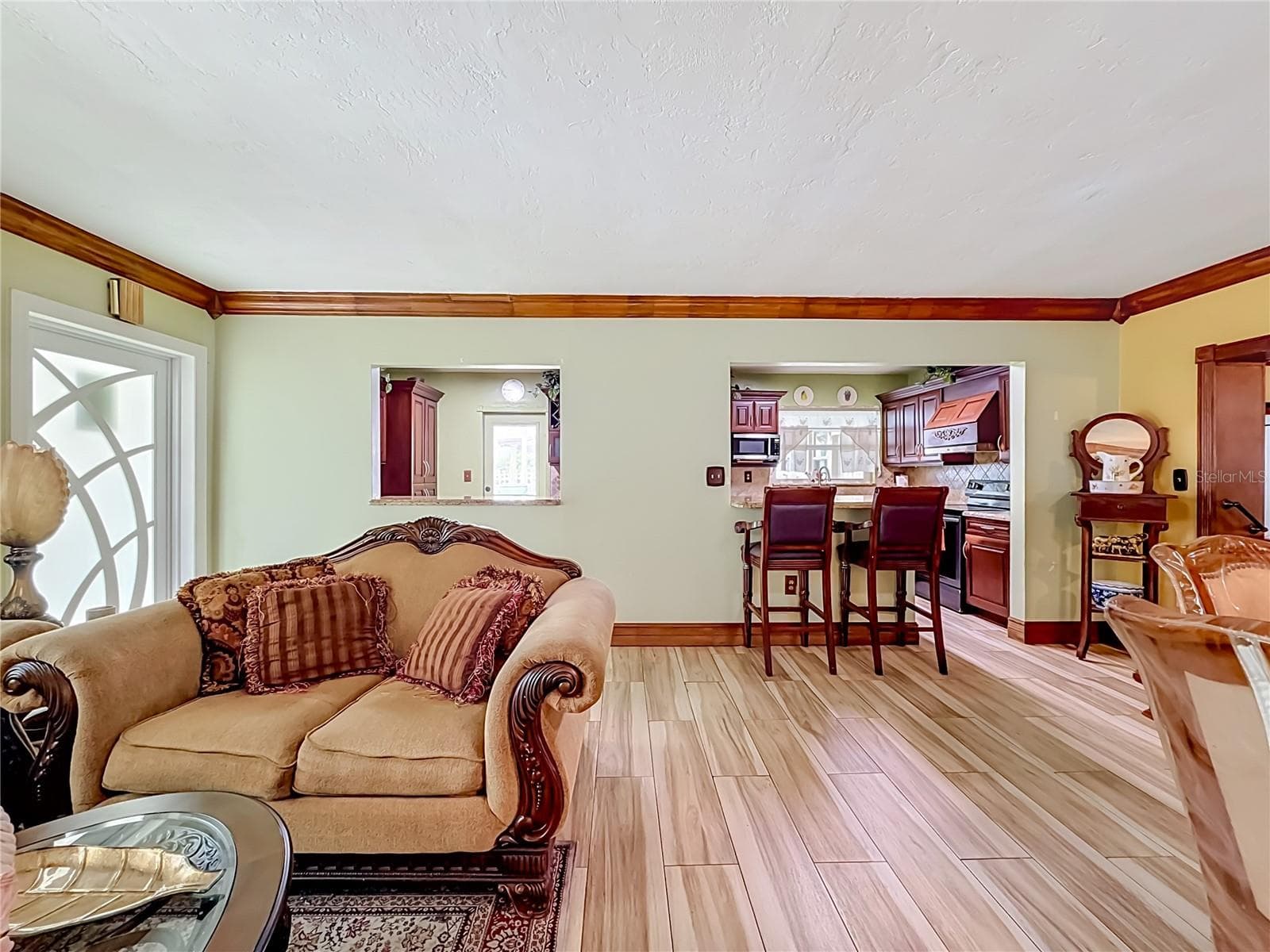 Single Family Residence at 19731 NW 33RD AVE, MIAMI GARDENS, photo 9 of 47