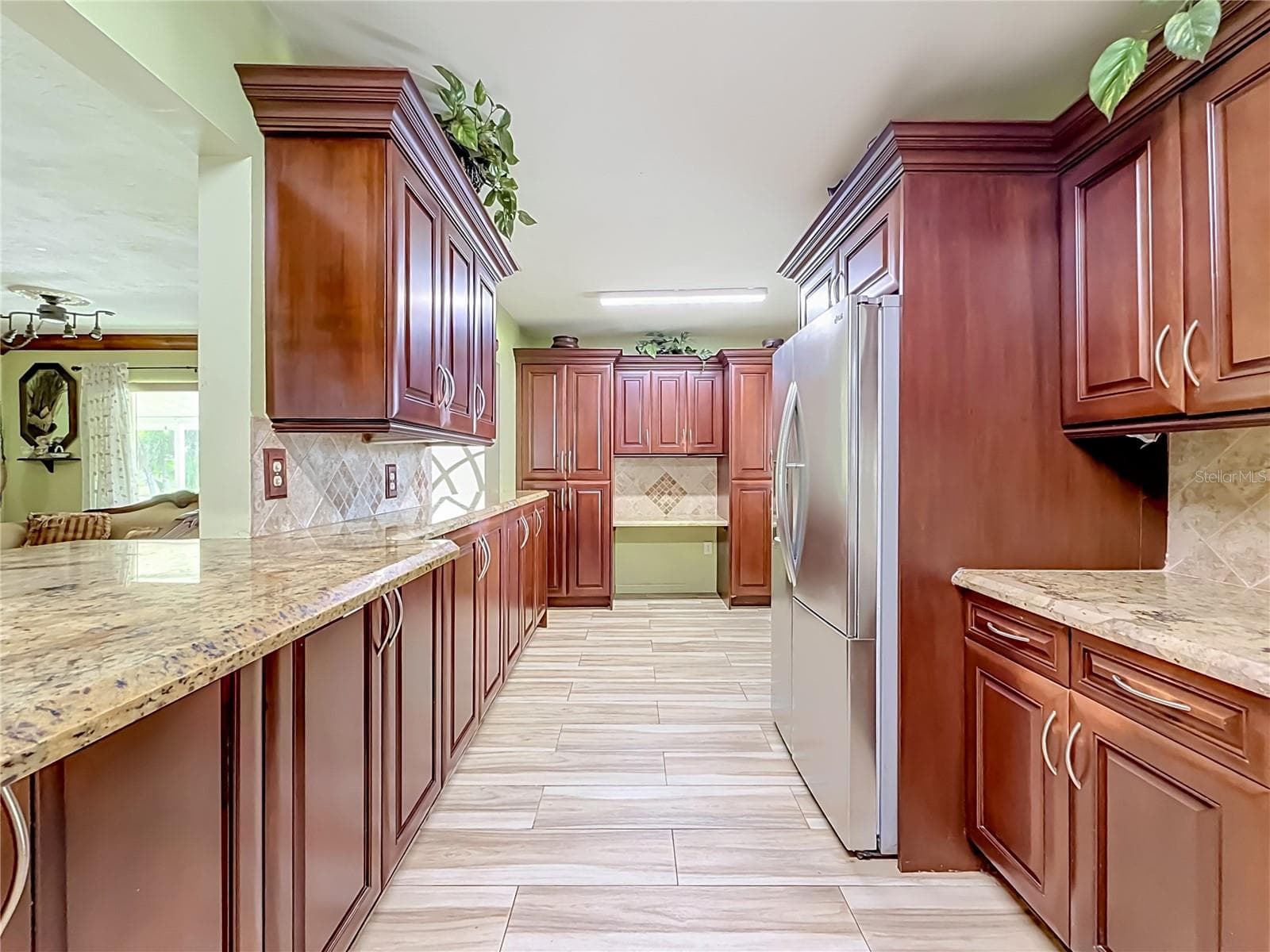 Single Family Residence at 19731 NW 33RD AVE, MIAMI GARDENS, photo 13 of 47