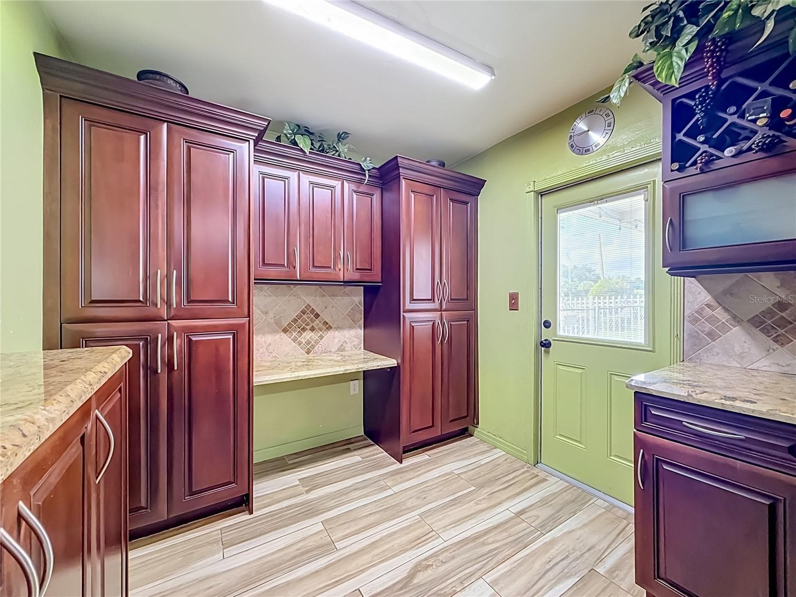 Single Family Residence at 19731 NW 33RD AVE, MIAMI GARDENS, photo 15 of 47
