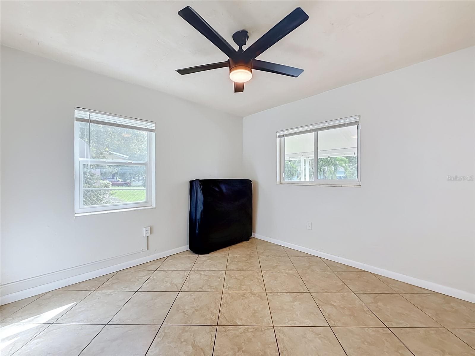 Single Family Residence at 19731 NW 33RD AVE, MIAMI GARDENS, photo 20 of 47