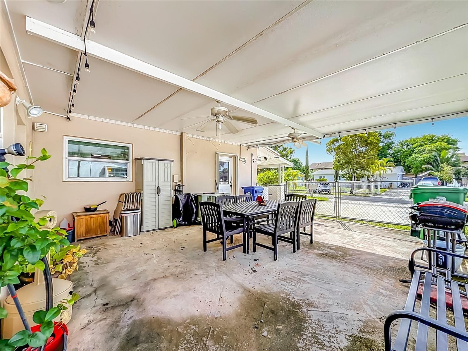 Single Family Residence at 19731 NW 33RD AVE, MIAMI GARDENS, photo 35 of 47
