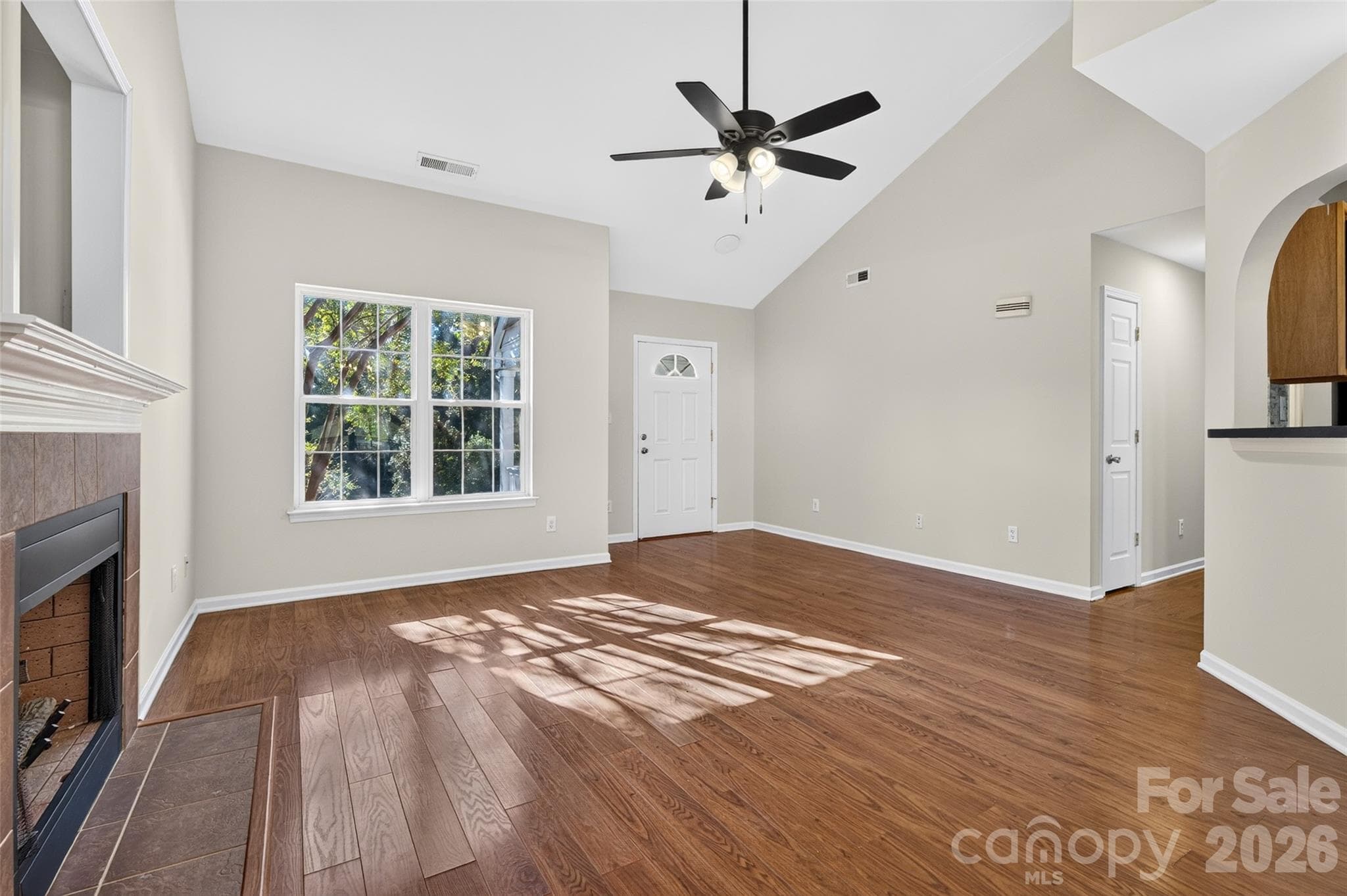 Single Family Residence at 108 Duval Court, Mooresville, photo 14 of 40