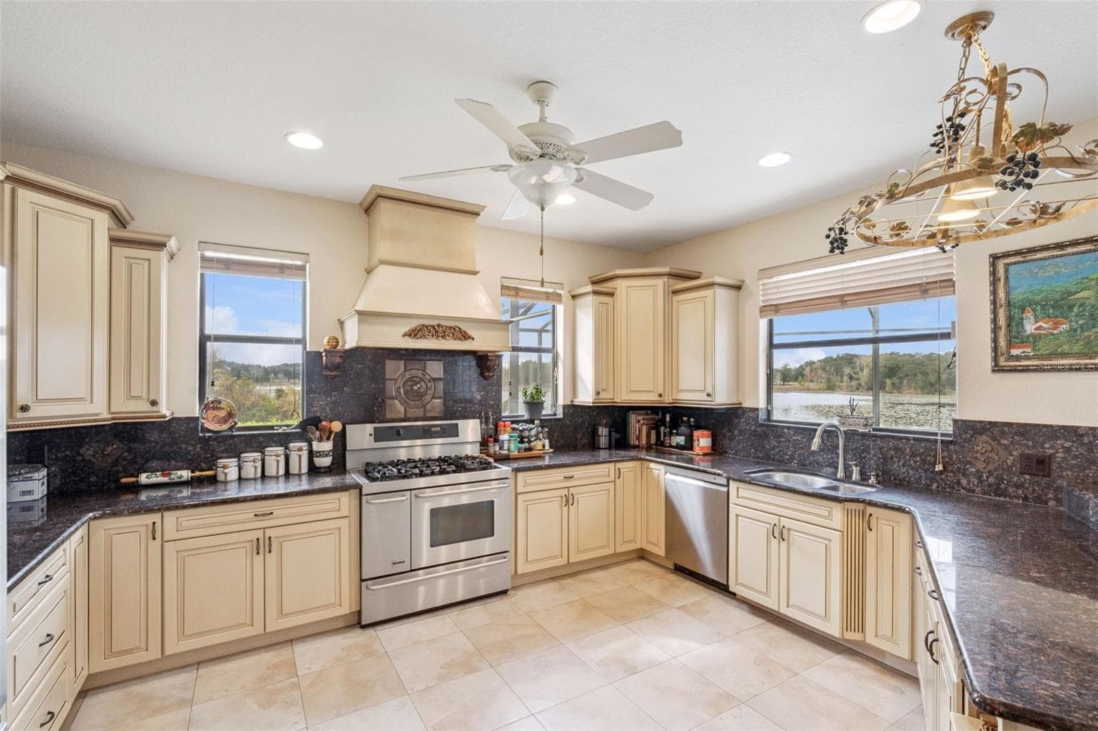 Single Family Residence at 19949 S BUCKHILL RD, CLERMONT, photo 16 of 66