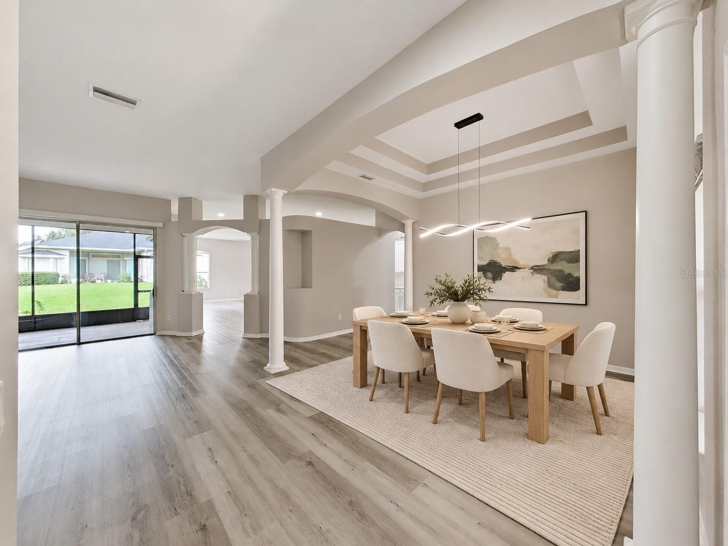 visual staging: dining room - 9310 MANGROVE CT, TAMPA