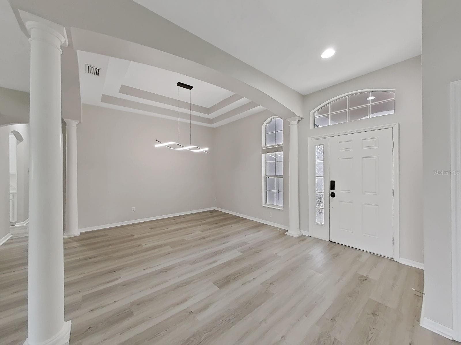 dining - 9310 MANGROVE CT, TAMPA