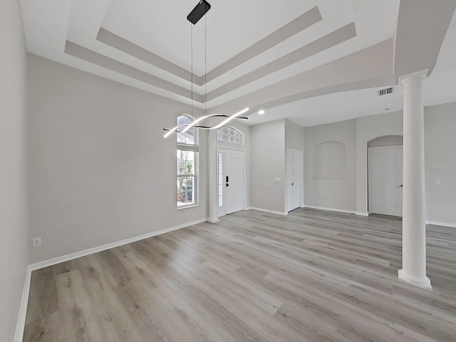 dining - 9310 MANGROVE CT, TAMPA