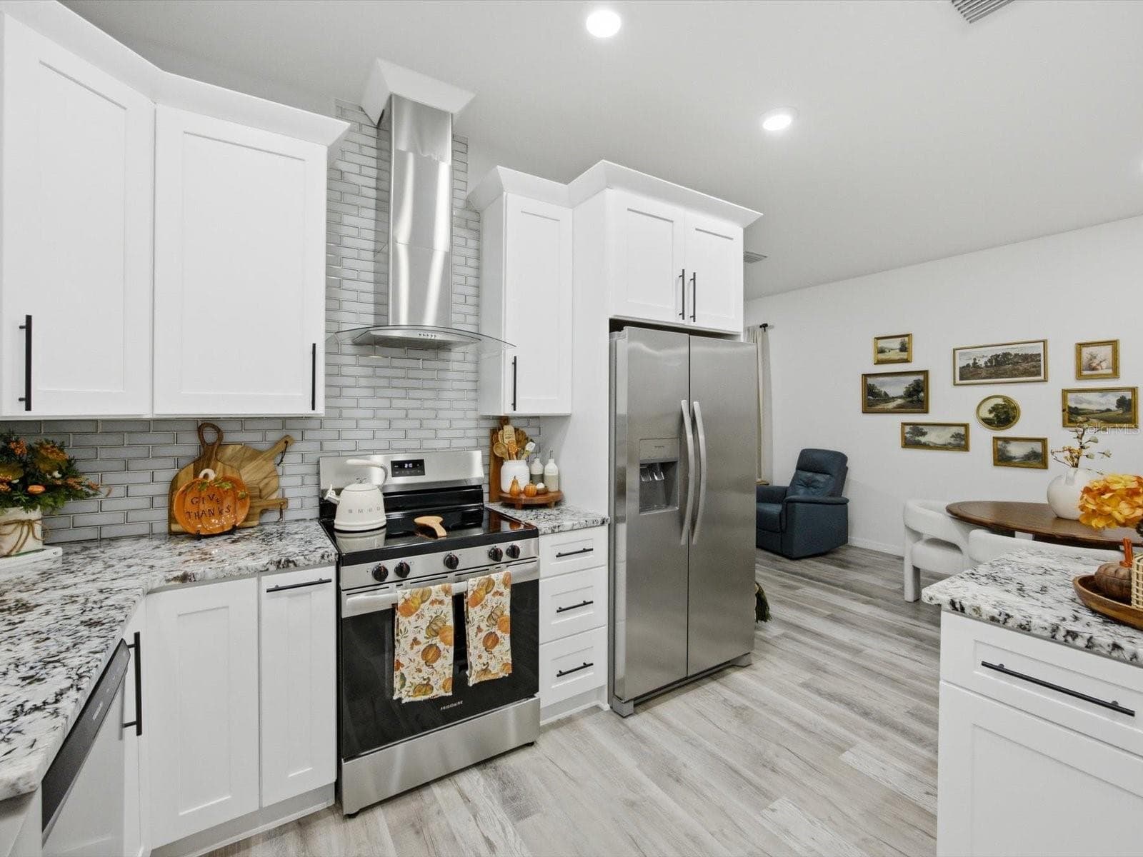 Single Family Residence at 820 PECAN AVE, SANFORD, photo 13 of 43
