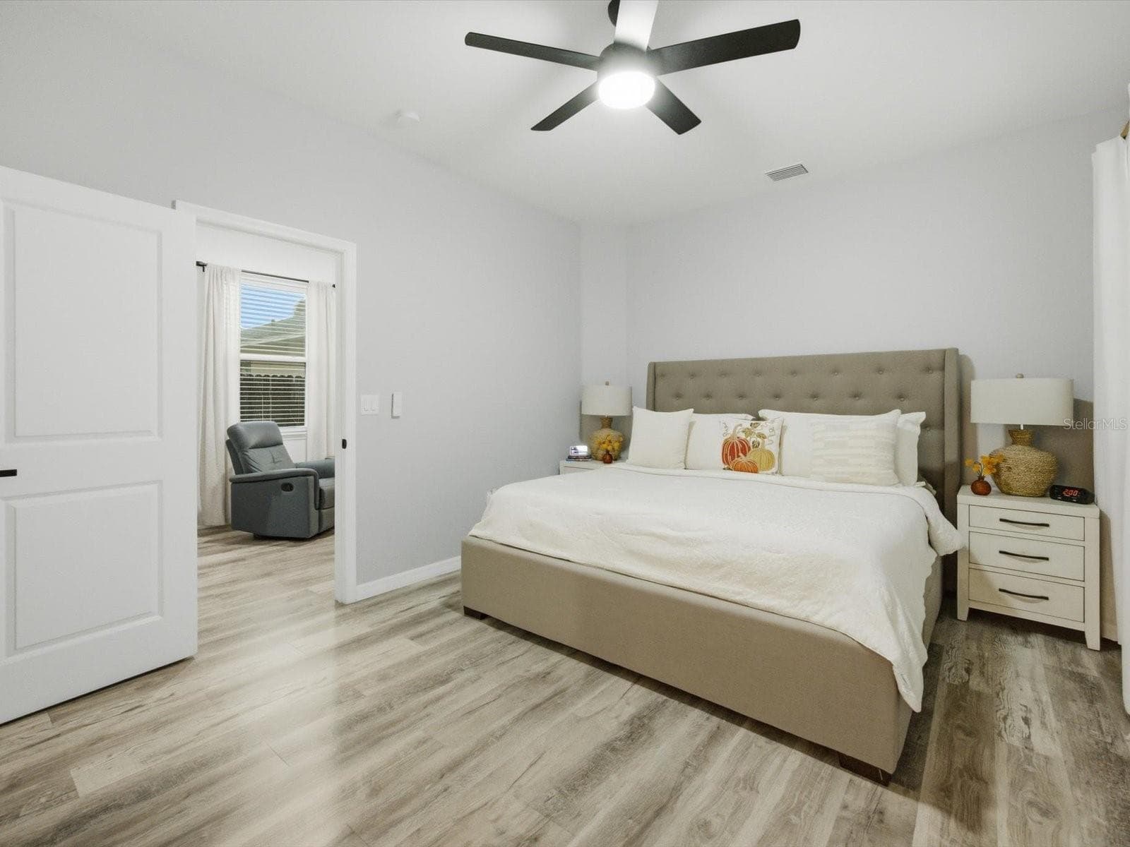 Single Family Residence at 820 PECAN AVE, SANFORD, photo 27 of 43