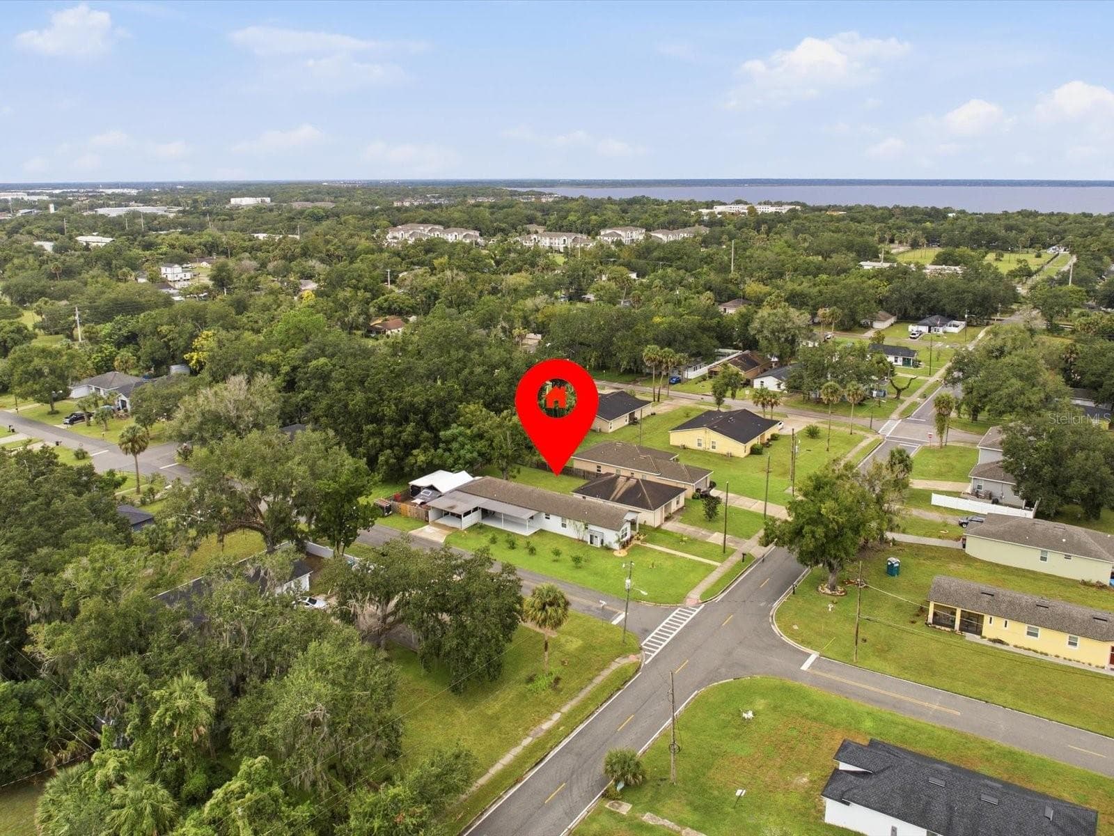Single Family Residence at 820 PECAN AVE, SANFORD, photo 36 of 43