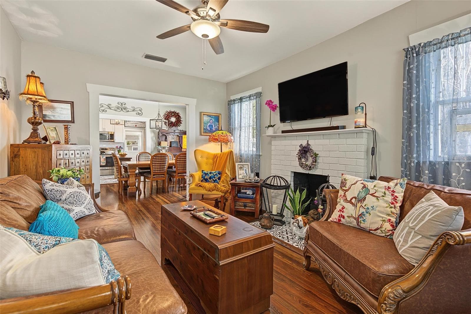 Living Room - 809 E FLORA ST, TAMPA
