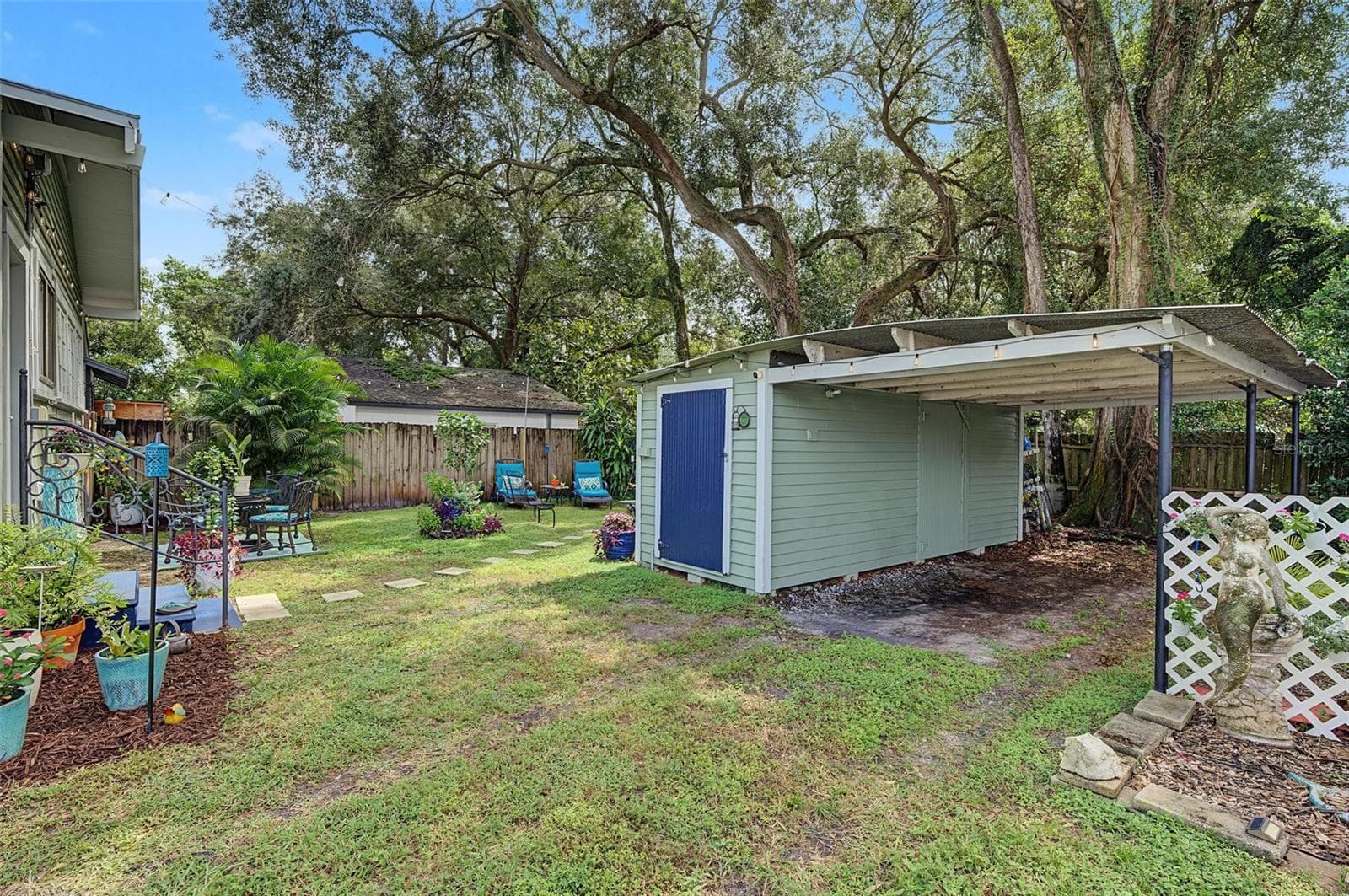 Separate Storage Building - 809 E FLORA ST, TAMPA