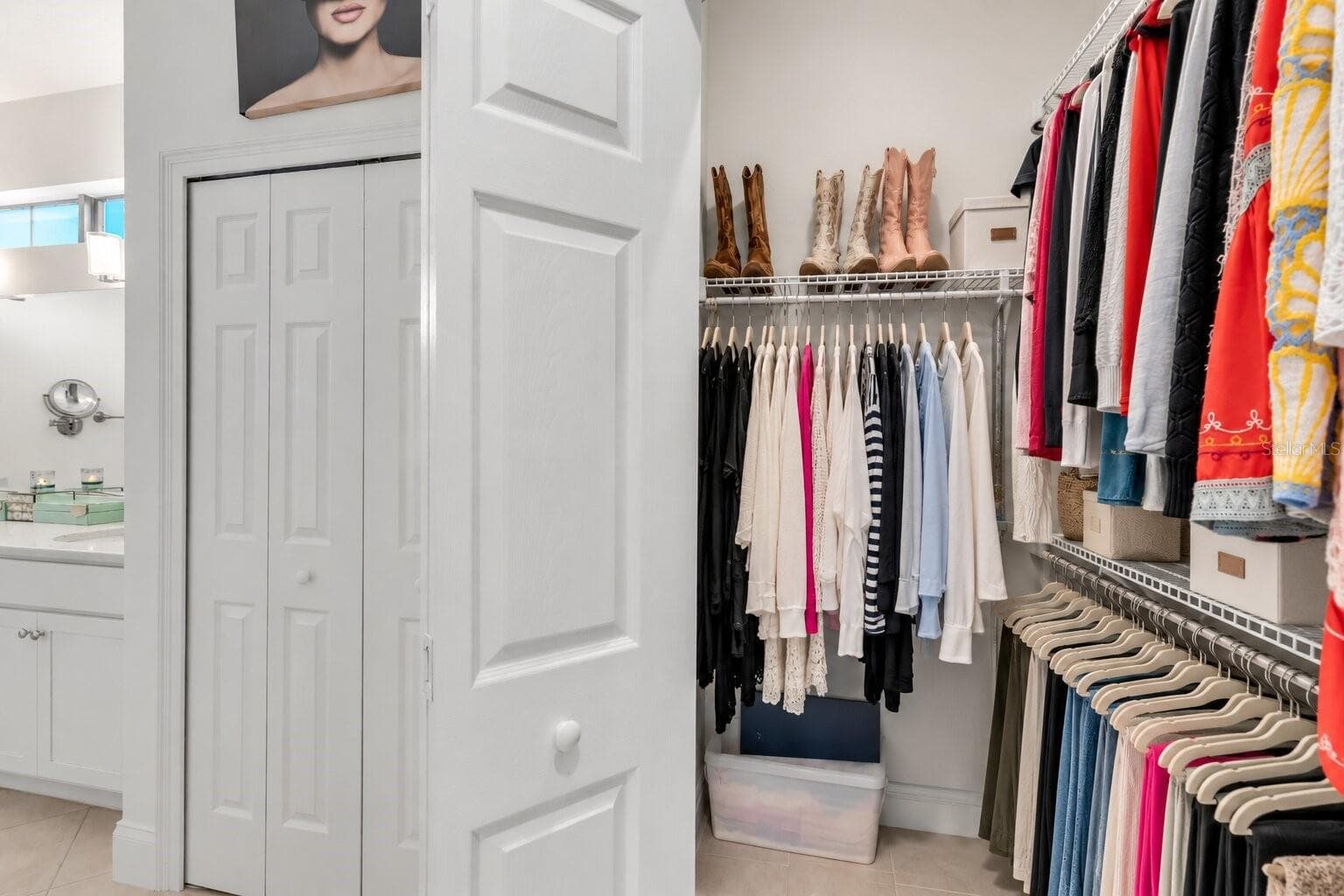 Walk-in closet - 189 ASPEN WAY, PALM COAST