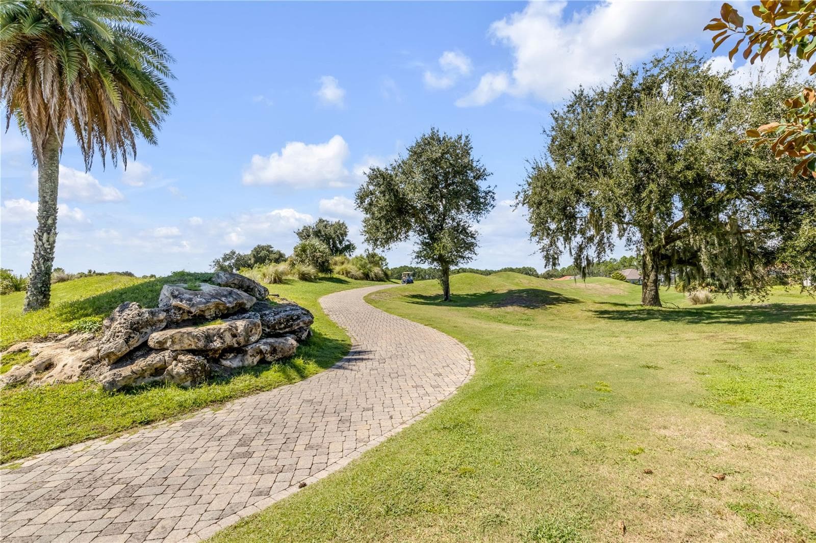 Walking and golf cart path. - 189 ASPEN WAY, PALM COAST
