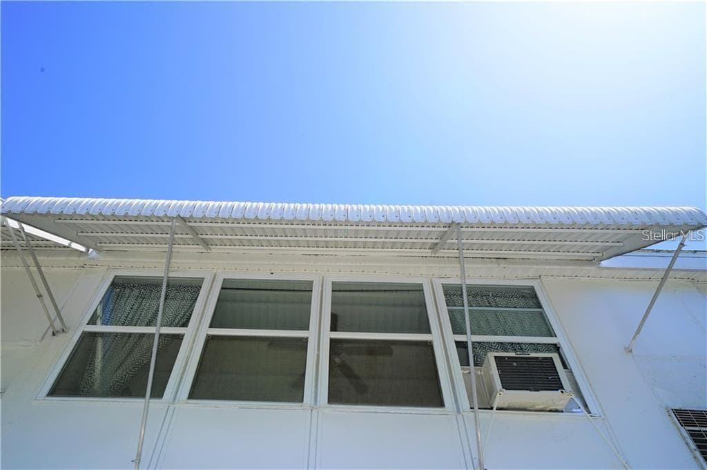Back windows - 5810 21ST ST N #15, ST PETERSBURG