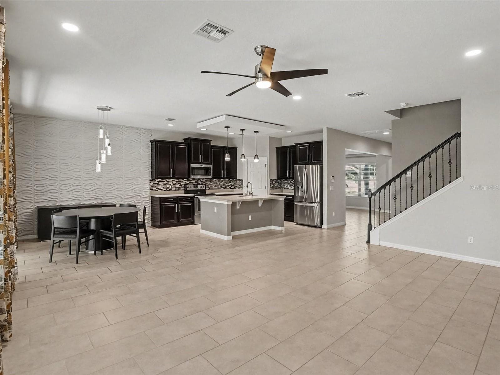 Single Family Residence at 3208 STONEWYCK ST, ORLANDO, photo 4 of 23